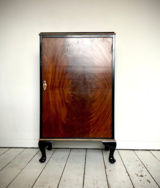 1930s Mahogany Aw-Lyn Drinks Cabinet