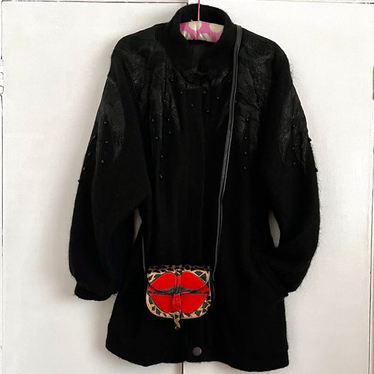 Lips Bag - hand-painted