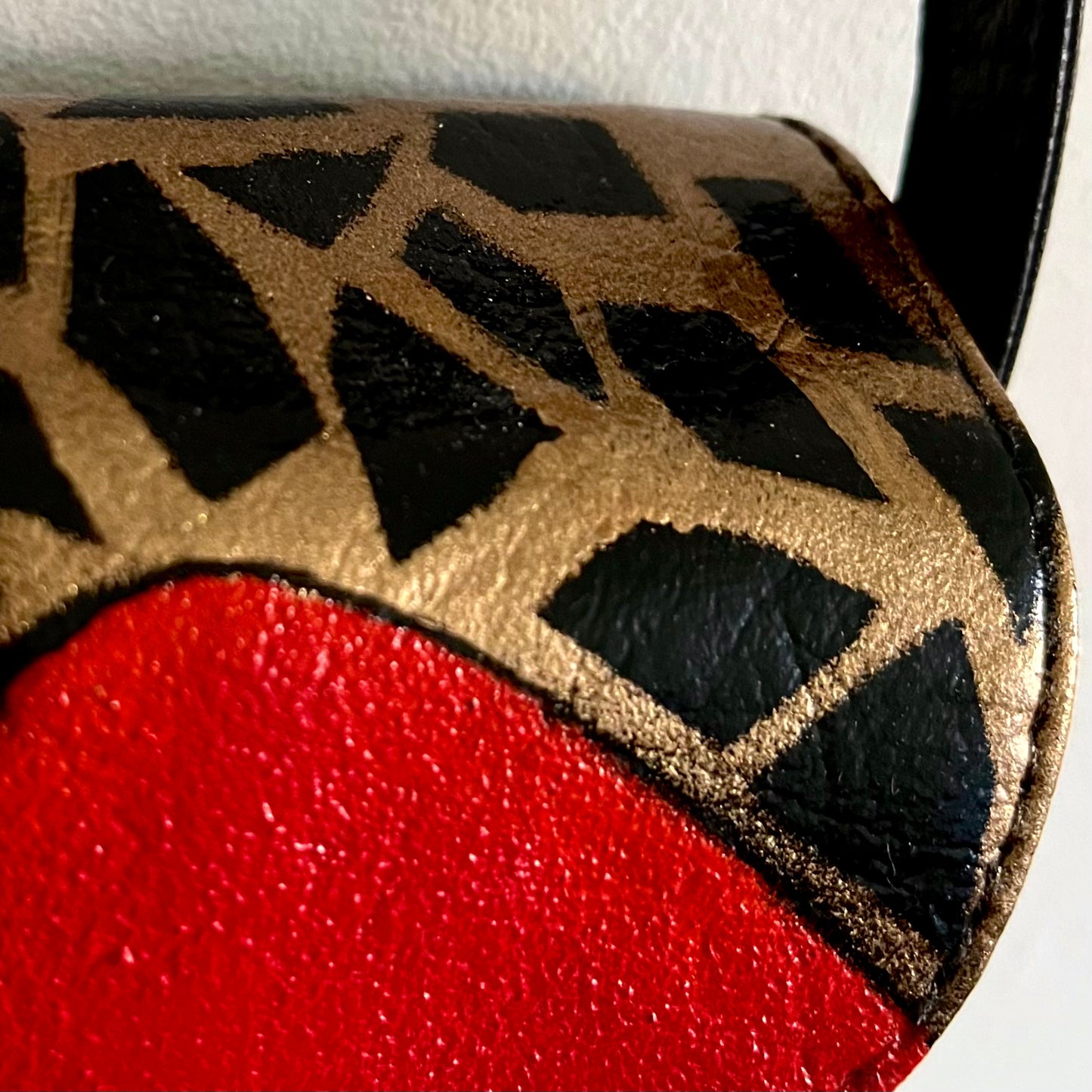 Lips Bag - hand-painted