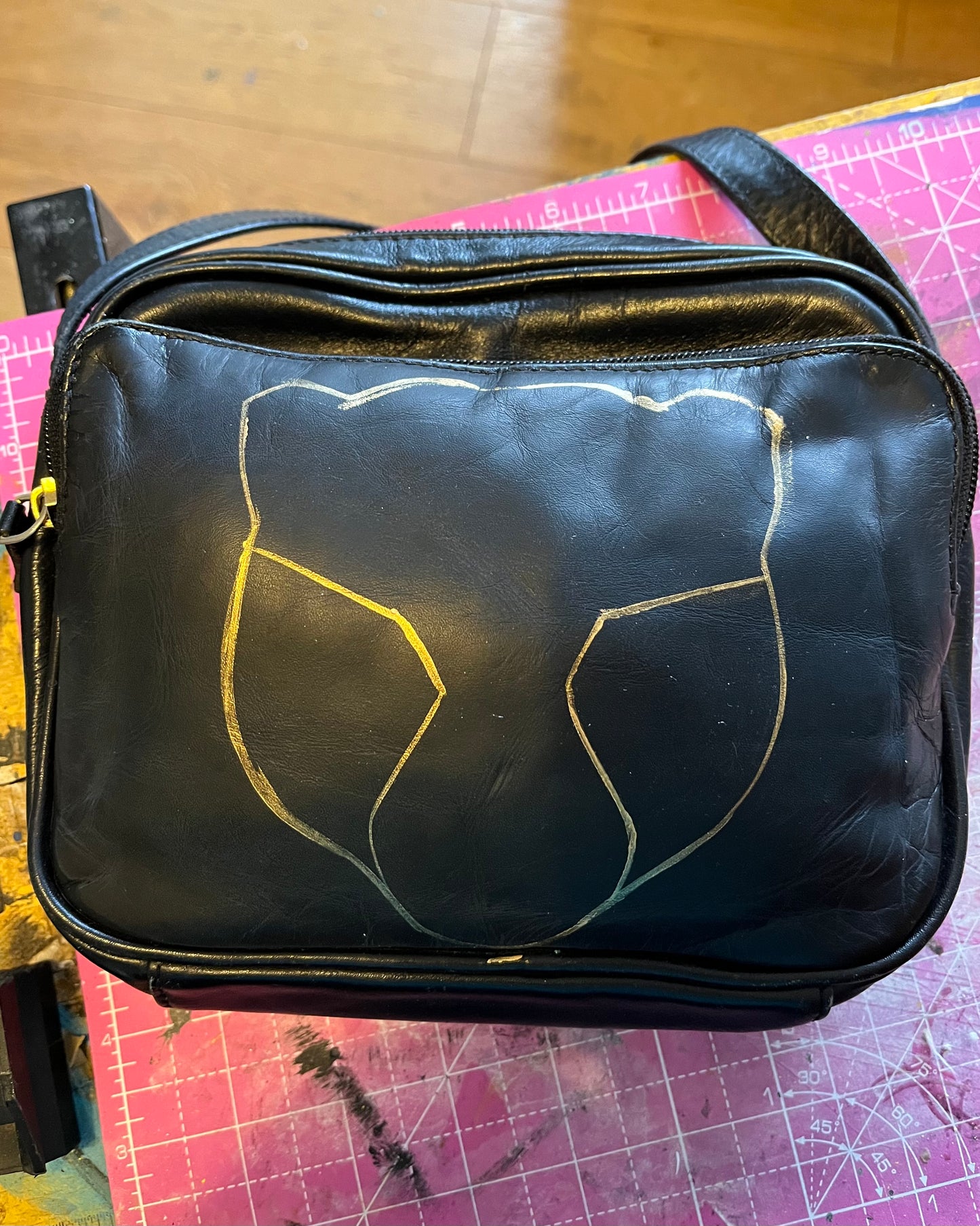 Gold Leopard Head Bag
