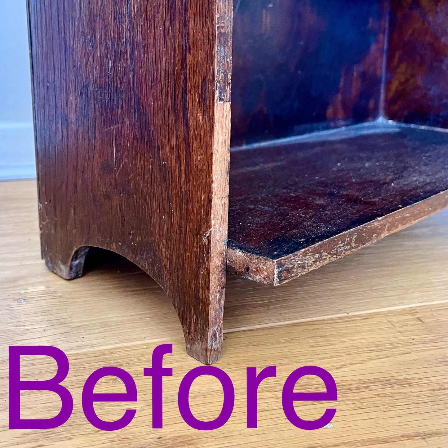 Mid 1930s Cottagecore Style Bookcase