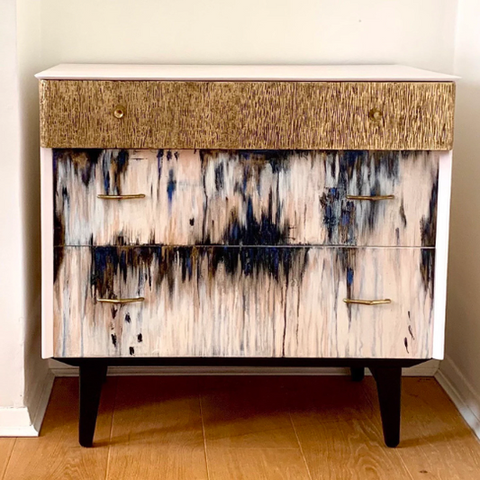 Mid Century Chest of Drawers