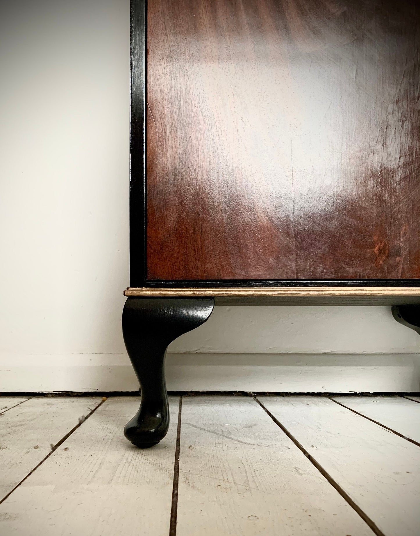 1930s Mahogany Aw-Lyn Drinks Cabinet