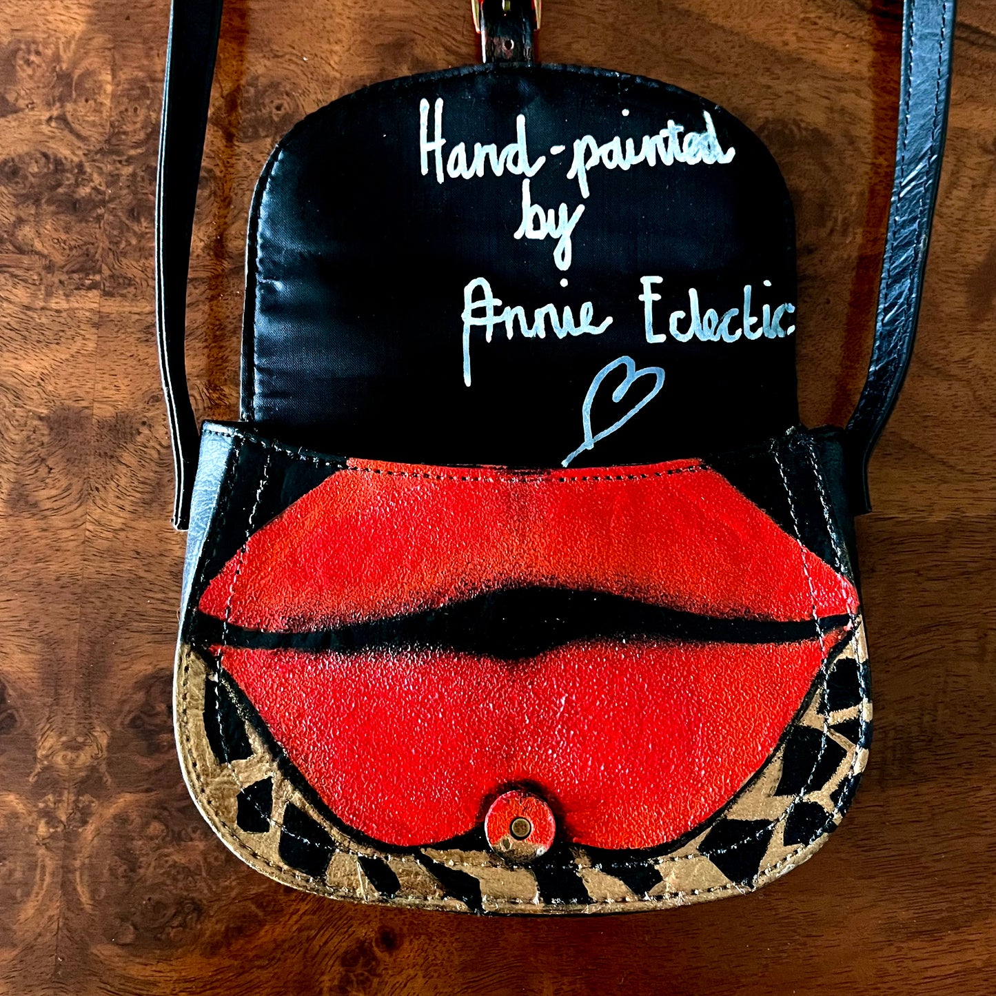 Lips Bag - hand-painted
